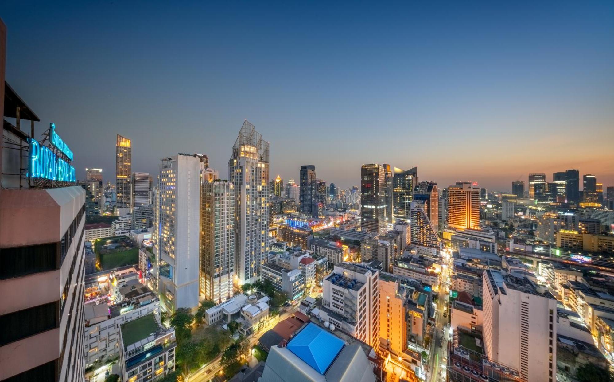 בנגקוק Royal Benja Hotel מראה חיצוני תמונה Bangkok