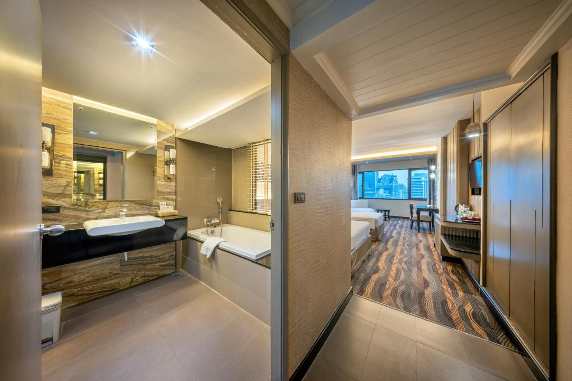 בנגקוק Royal Benja Hotel מראה חיצוני תמונה Deluxe Suite