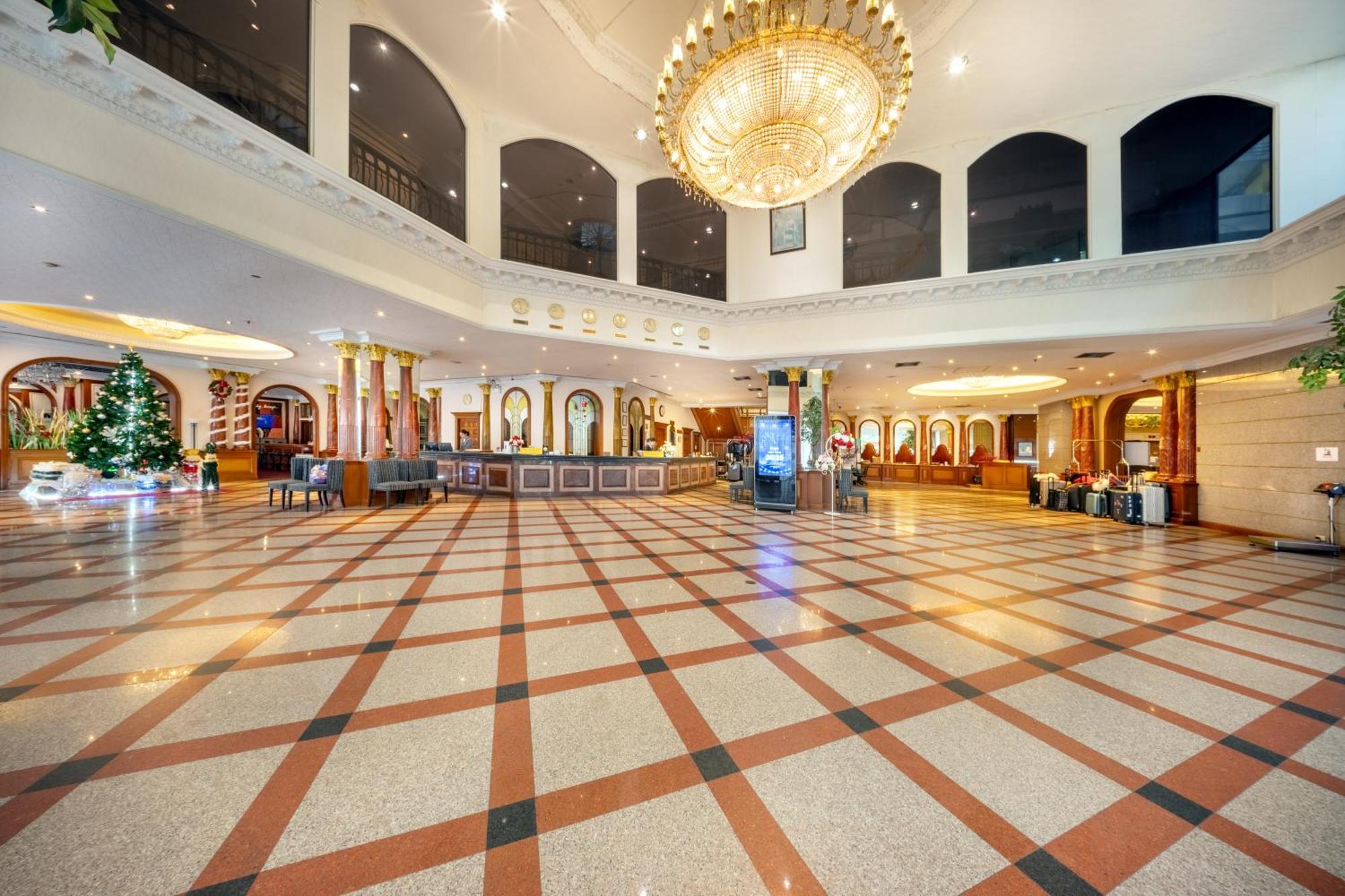 בנגקוק Royal Benja Hotel מראה חיצוני תמונה Lobby